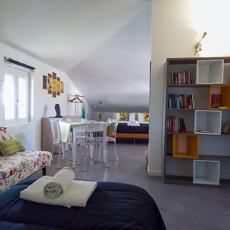 Casa de hóspedes Nest